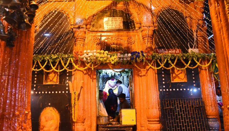 kaal bhairav nath temple,weird facts about kaal bhairav nath temple,varanasi kaal bhairav nath temple,unusual things about kaal bhairav temple,mysterious facts of kaal bhairav nath temple,varanasi famous bhairav temple,lesser-known aspects of kaal bhairav temple,intriguing secrets of kaal bhairav nath temple,unique features of kaal bhairav temple in uttar pradesh