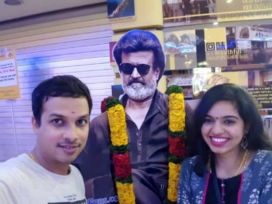 'काला' : दूध से नहलाया रजनी का पोस्टर, थियेटर के बाहर आतिशबाजी, देखे तस्वीरे kaala,rajinikanth,rajinikanth fans crazy,photos,kaala movie,kaala songs,kaala video,download kaala movie