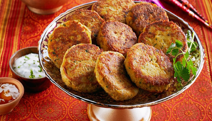 lucknow,nihari and kulcha,awadhi biryani,shammi kabab,shammi kabab,galawti kabab,handi chicken,chaat tokri,nimish,lucknow cuisines,must try lucknow food