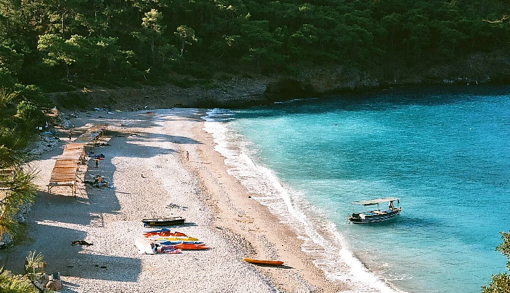 beautiful beaches in turkey,must-visit turkish beaches,top beach destinations in turkey,scenic coastal spots in turkey,turkey best beach getaways,explore turkey stunning beaches,turkish coastal paradise,hidden gems on turkey coastline,best sandy shores in turkey,turkish beach travel guide