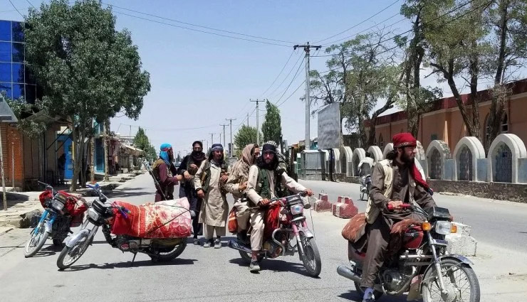काबुल की ओर बढ़ते तालिबान के कदम, अफगान सरकार के हाथ से निकलीं ये 13 राजधानियां