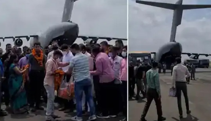  150 भारतीयों को लेकर काबुल से जामनगर पहुंचा वायुसेना का ग्लोबमास्टर C-17, लोग बोले - 'भारत माता की जय'