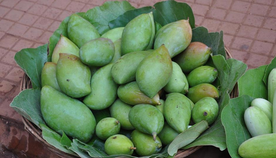 10 Health Benefits of Kacchi Keri (Raw Mango) in Summer
