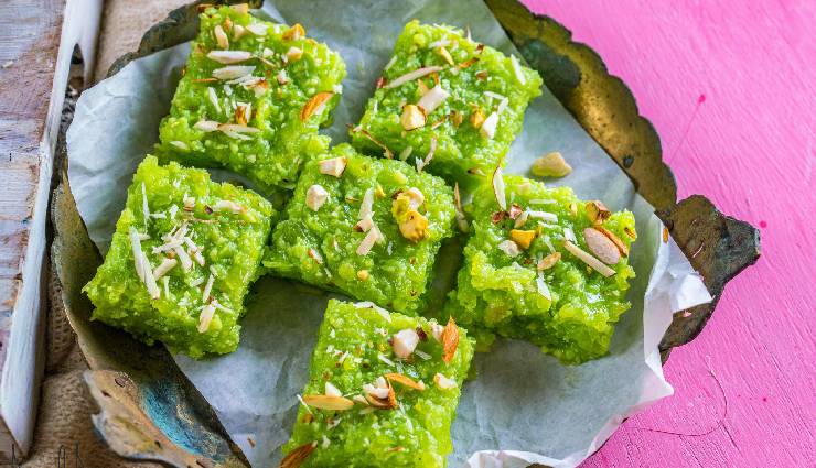 kachche papite ki barfi,kachche papite ki barfi ingredients,kachche papite ki barfi recipe,kachche papite ki barfi sweet dish,raw papaya barfi,papaya