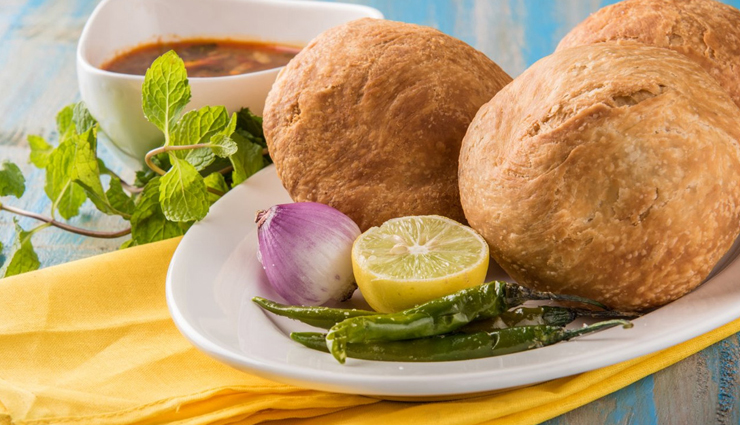 pyaz ki kachori,kachori recipe,snacks recipe