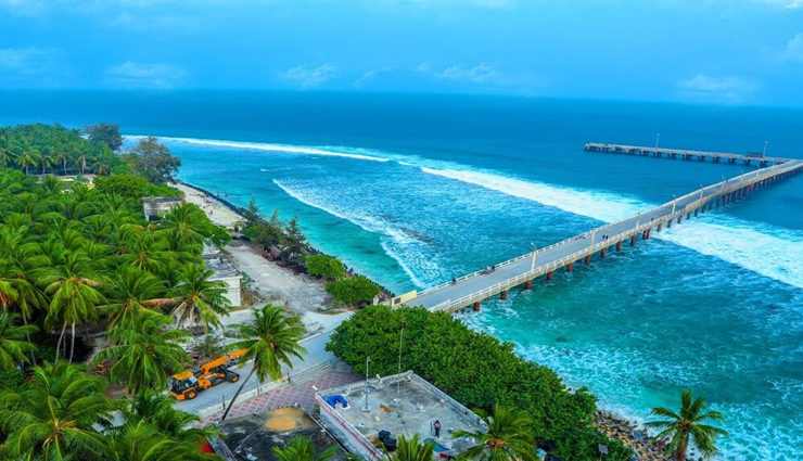 lakshadweep beaches,lakshadweep island beaches,best beaches in lakshadweep,lakshadweep tourism beaches,top beaches in lakshadweep,lakshadweep beach vacation,lakshadweep beach holiday,best beach destinations in india,lakshadweep beach resorts,scuba diving in lakshadweep beaches