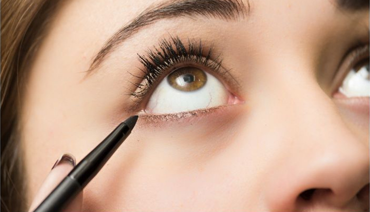 मेकअप का सबसे जरूरी हिस्सा हैं आंखों का आकर्षण, इन टिप्स से निखारें इन्हें eye makeup tips for a stunning look,enhance your eyes with makeup,eye makeup ideas for different eye shapes,makeup tricks for brighter eyes,natural eye makeup tutorial,eye makeup dos and donts,smokey eye makeup tutorial for beginners,best eye makeup products for a flawless look,eye makeup trends for the season,eye makeup tips for a glamorous look