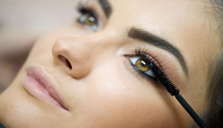 beauty tips,beauty tips in hindi,kajal applying tips,eyes beauty