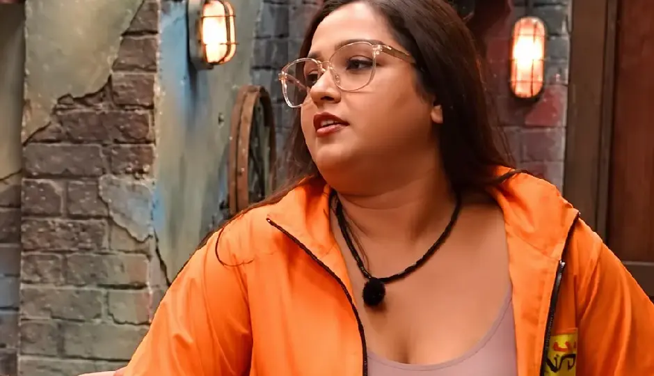 काजल राघवानी ने खोला जिंदगी का सबसे दर्दनाक राज, बोलीं- ‘वह मुझे जमीन पर पटककर लात मारता था’