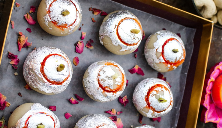 Rcipe- Mouthwatering Kaju Gulkand Ladoo
