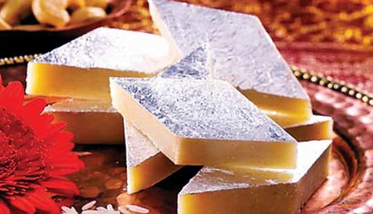 homemade kaju katli,kaju katli recipe,sweets recipe