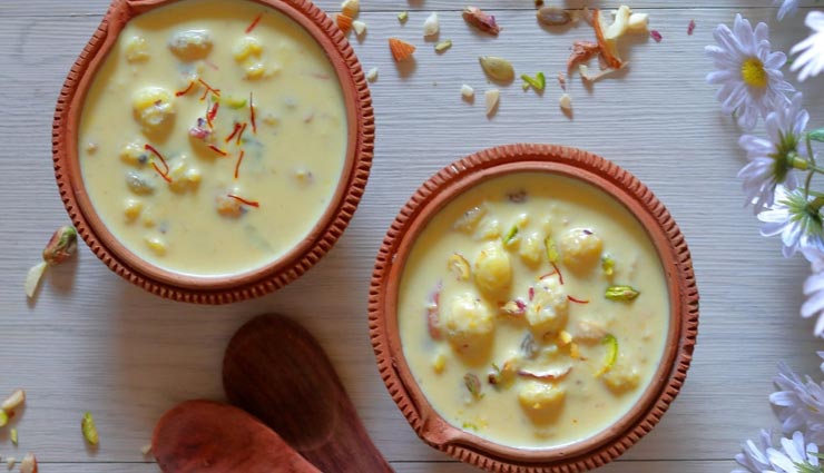 व्रत स्पेशल में बनाए 'काजू मखाना खीर', देगी शाही स्वाद #Recipe