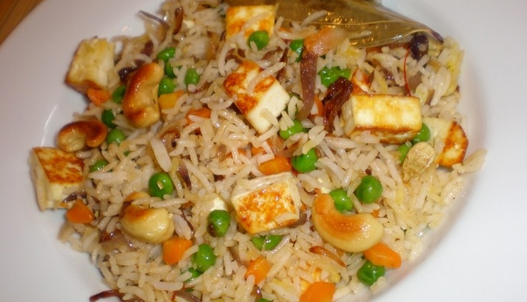 sunday evening party recipe,kaju paneer pulao,delicious rice dish for parties,sunday party dinner idea,flavorsome paneer pulao recipe,cashew and paneer rice dish,easy party pulao recipe,aromatic sunday evening meal,party delight: kaju paneer pulao,indian rice dish for sunday gatherings