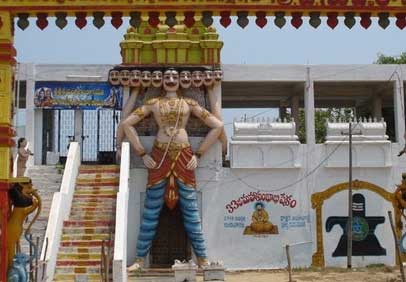 ravana temple,ravana mandir bisrakh,uttar pradesh,dashanan ravana temple,kanpur,jodhpur ravan mandir,rajasthan,ravangram ravana temple,madhya pradesh,kakinada ravana temple,andhra pradesh