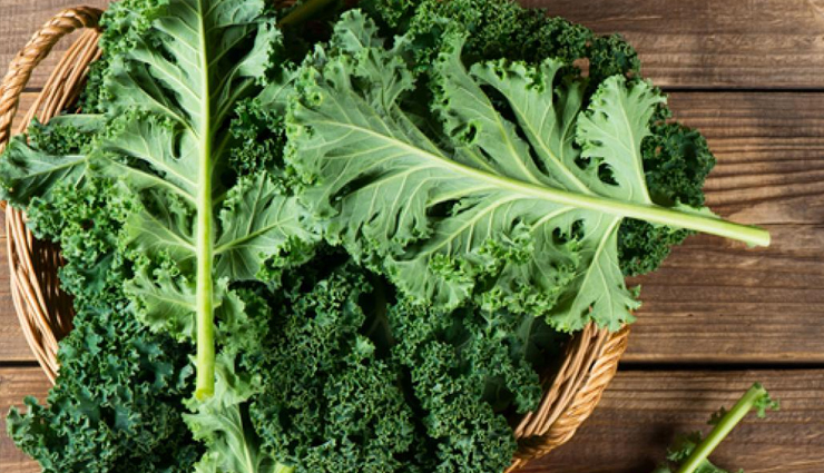 vitamin k,foods rich in vitamin k,vitamin k rich foods,healthy food,spinach,cooked kale,broccoli,collard greens,mustard greens,turnip greens,natto,lamb,Health,Health tips