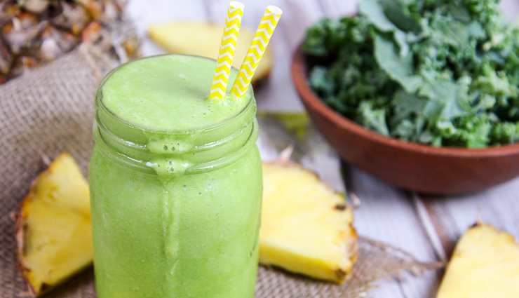 kale pineapple smoothie,nutritious blend,smoothie recipe,healthy smoothie,tropical flavors,nutrient-rich drink,health benefits,kale smoothie,pineapple smoothie,well-being blend