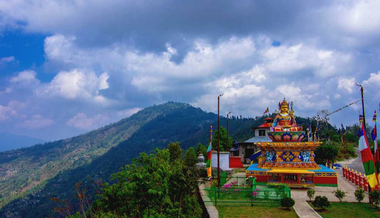 india,twang,kalimpong,mount abu,mukteshwar,pelling,horsley hills,places for summer vacations,summer vacations in india,india,places to visit in india