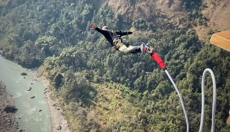 bungee jumping facilities,bungee jumping facilities in the world,bungee jumping,travel,travel tips