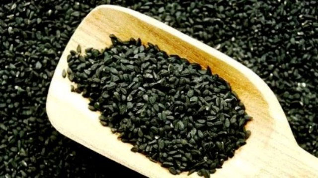 nigella seeds,nigella seeds benefits,kalonji,kalonji benefits,kalonji health benefits,nigella health benefits,Health,health benefits,Health tips