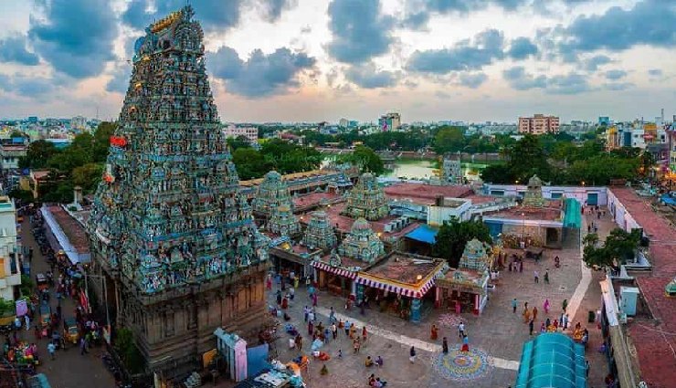 tamil nadu temples,spiritual tourism in tamil nadu,iconic temples of south india,tamil nadu tour packages,famous temples in tamil nadu,temple architecture,religious places in tamil nadu,cultural heritage of tamil nadu,easemytrip tamil nadu tours,best temples to visit in tamil nadu