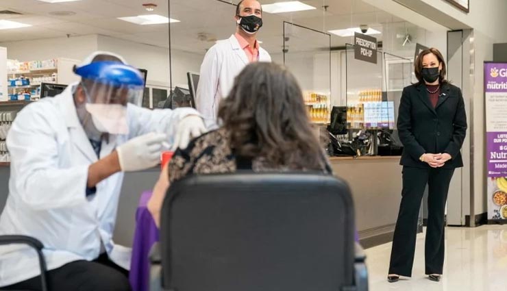 कोरोना वैक्सीन की दूसरी खुराक के बाद साइड इफेक्ट को लेकर कमला हैरिस ने किया खुलासा