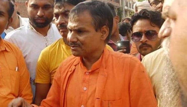 surat,shooter,sweet,hindi news,lucknow news,kamlesh tiwari,yogi adityanath,uttar pradesh,news,news in hindi