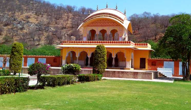 jaipur pre-wedding photoshoot,best places for pre-wedding photoshoot in jaipur,favorite locations for pre-wedding shoot in jaipur,jaipur pre-wedding photography spots,popular pre-wedding photoshoot destinations in jaipur,jaipur as a pre-wedding photoshoot destination,jaipur landmarks for pre-wedding photography,jaipur charm for pre-wedding shoots,jaipur pre-wedding photoshoot ideas,capturing memories in jaipur for pre-wedding shoots