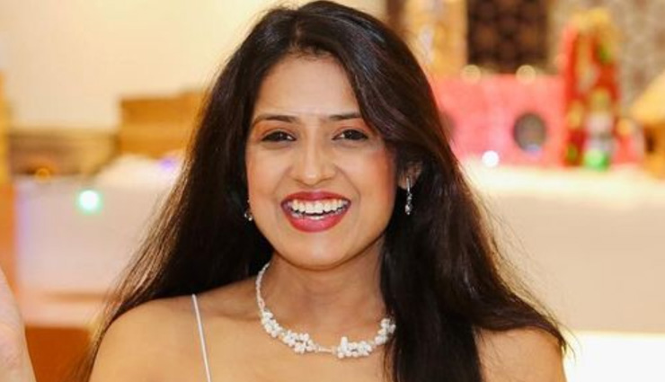 पहले खुद से रचाई शादी, अब मां बनने वाली हैं कनिष्का सोनी! 