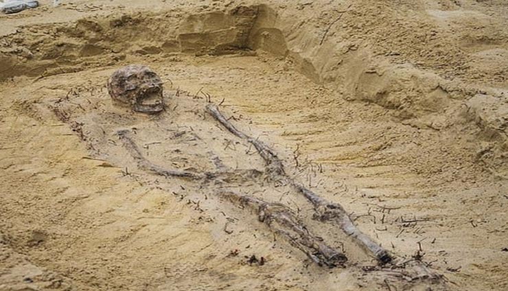 हैरान कर देगी खुदाई में मिले 100 से ज्यादा कंकाल मिलने की यह सच्चाई 