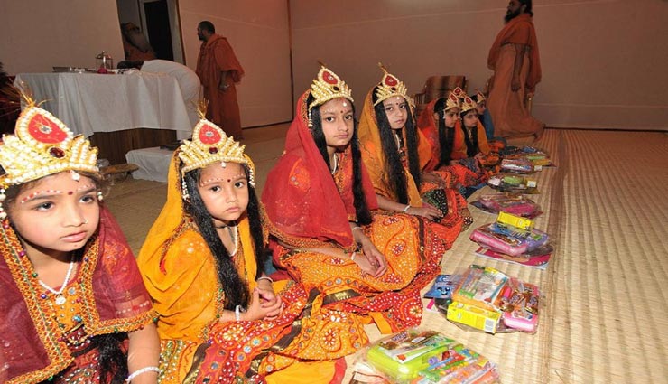 शुक्रवार को जरूर करें ये काम, धन संबंधी हर परेशानी से मिलेगा छुटकारा astrology tips,astrology tips in hindi,friday astrology measures,money problem