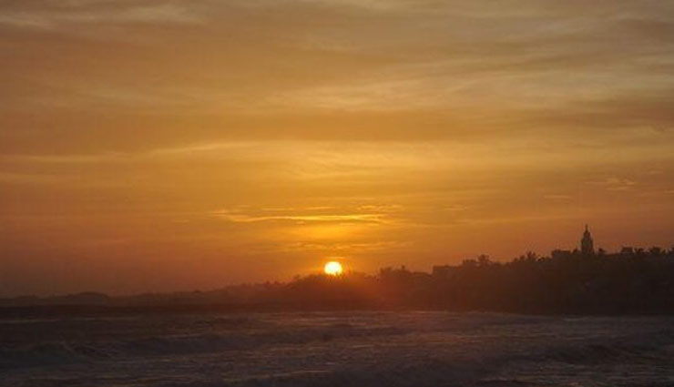 famous sunset place,famous places,romatic places,andmaan,gujrat,rajasthan,pushkar,kanyakumari