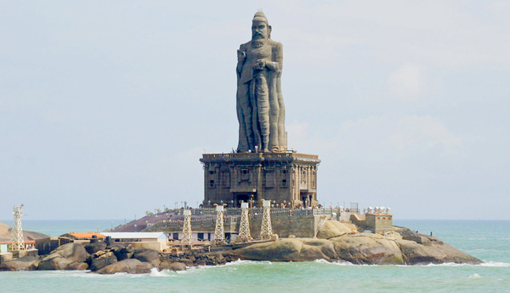 tourist attractions in kanyakumari,kanyakumari,places to visit in kanyakumari,kanyakumari beach,sunset view point,vivekananda rock memorial,padmanabhapuram palace,thanumalayan temple,thiruvalluvar statue