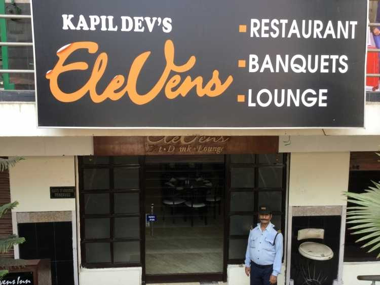 indian cricketers,cricketers and their restaurants,cricket