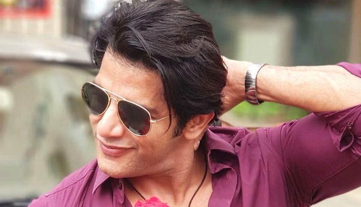 बिग बॉस 12: ये 4 सेलिब्रिटी ले रहे सबसे मोटी रकम, अनूप जलोटा है पहले नंबर पर bigg boss 12,Salman Khan,anup jalota,deepika kakar,karanveer bohra,sreesanth