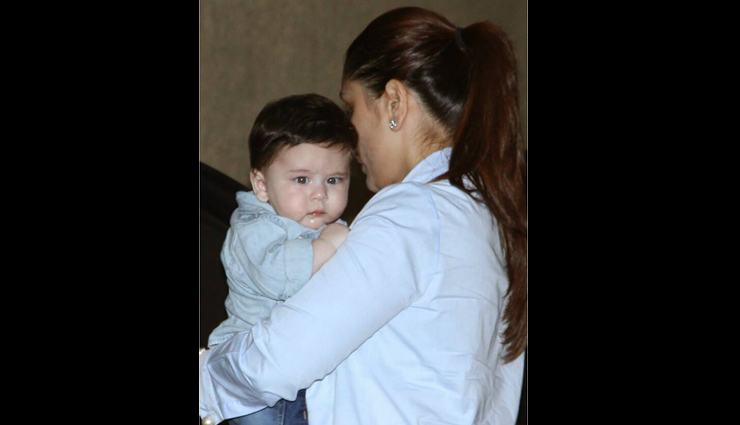 bollywood,kareena kapoor and taimur ali posing for media,recent pictures of kareena kapoor khan and her son,latest pictures of taimur ali khan,celebrity kids pictures