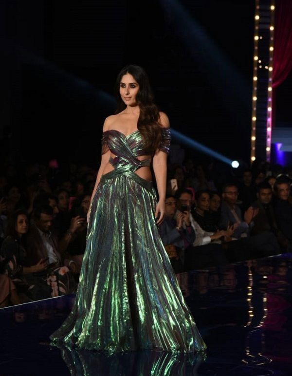 bollywood,Kareena Kapoor Khan,monisha jaisingh,lakme fashion week 2018,ramp show,fashion,fashion event
