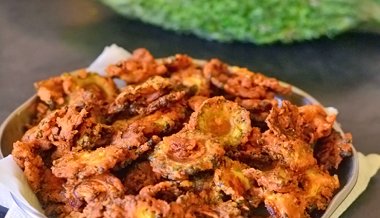 karela chips recipes,crispy karela chips,how to make karela chips,hunger struck,food,easy to cook recipes,bitter ground chips