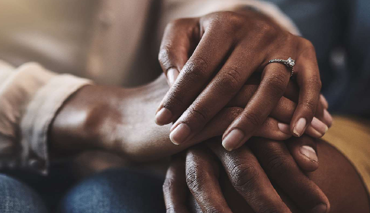 13 Major Signs of Karmic Relationship