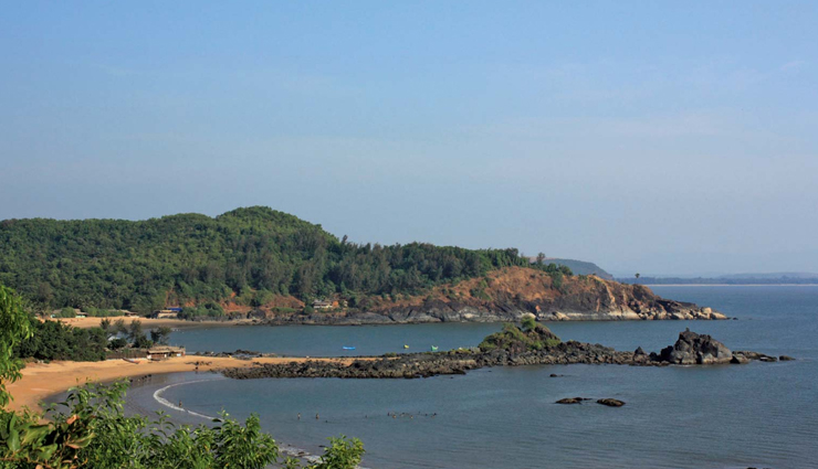 8 Attractions in Karnataka You Cannot Afford To Miss