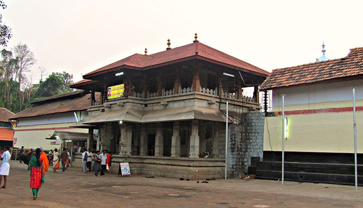 karnataka temples,exquisite temples in karnataka,sacred temples south india,historical temples karnataka,spiritual heritage karnataka,best temples to visit in karnataka,karnataka temple architecture,ancient temples in south india,karnataka pilgrimage sites,karnataka temple tour