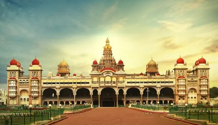 coronavirus,corona travel,tourism,holidays during corona pandemic,travel,holidays