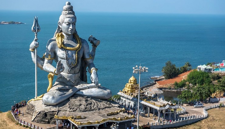 5 Not To Miss Places in Karnataka
