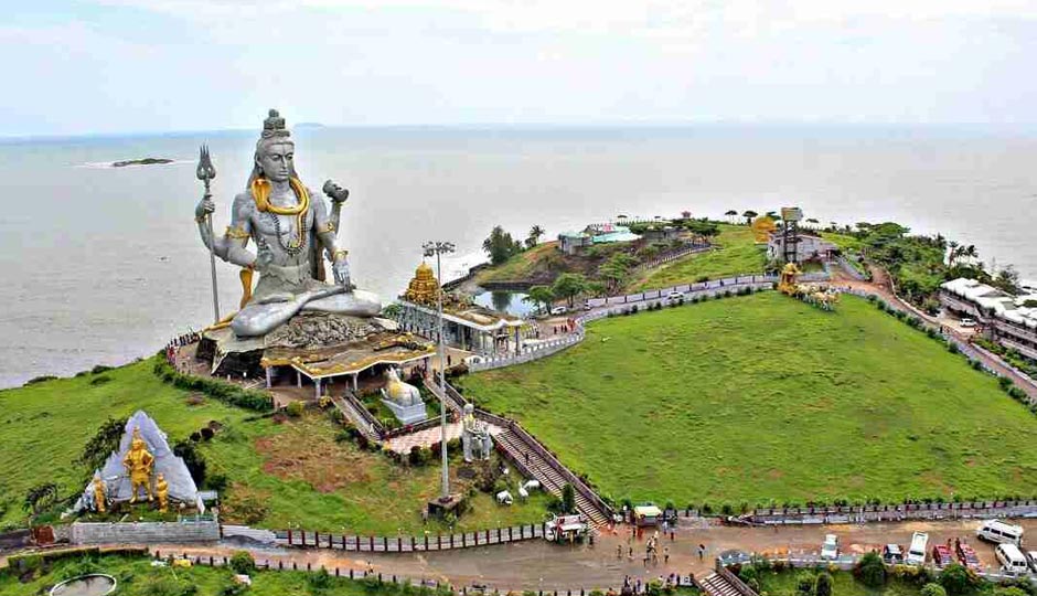 10 Honeymoon Places To Explore in Karnataka