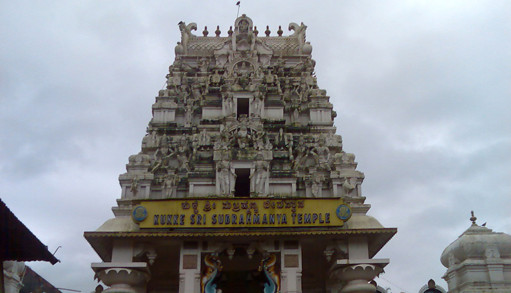 karnataka temples,exquisite temples in karnataka,sacred temples south india,historical temples karnataka,spiritual heritage karnataka,best temples to visit in karnataka,karnataka temple architecture,ancient temples in south india,karnataka pilgrimage sites,karnataka temple tour