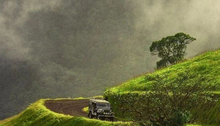 5 Monsoon Places To Visit in Karnataka