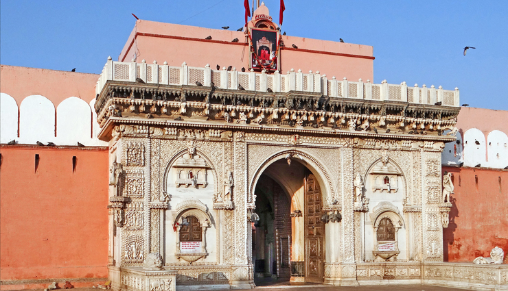 bikaner,tourist spots in bikaner,bikaner tourist places,bikaner tourism,holidays,tourist places in rajasthan,rajasthan tourism,travel,travel guide