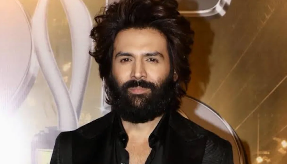 2 News : पाकिस्तानी इवेंट में शामिल नहीं होंगे कार्तिक, दी यह सफाई, भारत में परफॉर्म करेंगे ‘छम्मक छल्लो’ फेम सिंगर