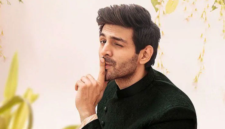 आयुष्मान, राजकुमार को पीछे छोड़ कार्तिक आर्यन ने हथियाई ‘भुल भुलैय्या-2’