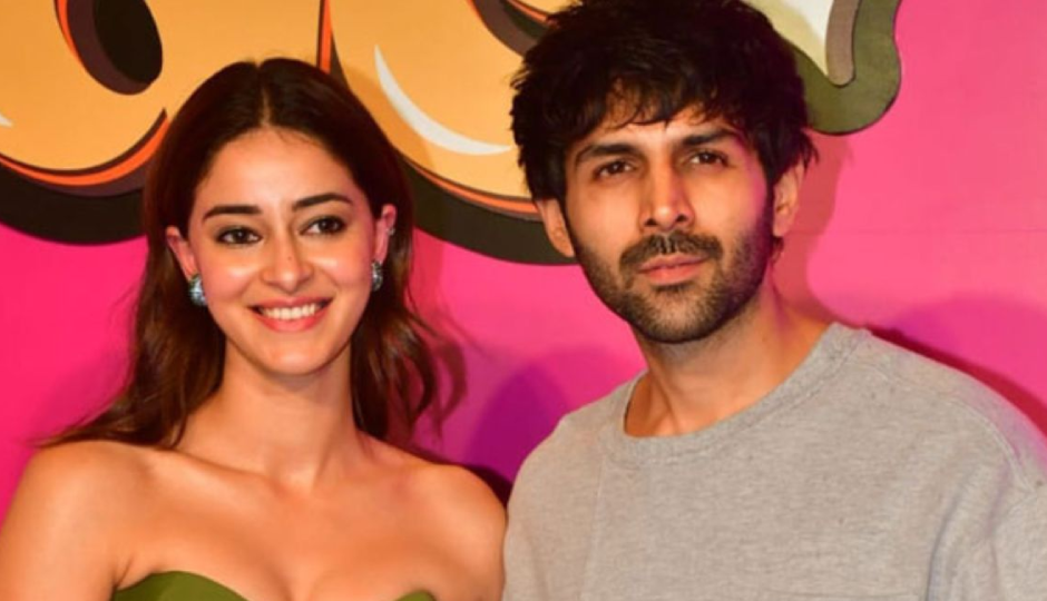 2 News : ‘जुमा चुम्मा’ गाने पर थिरके कार्तिक-अनन्या, वीडियो वायरल, मलाइका ने इतने करोड़ में बेचा अपार्टमेंट