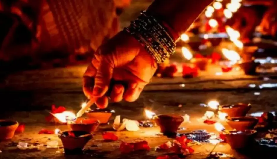 दोस्तों और परिजनों को भेजें कार्तिक पूर्णिमा की शुभकामनाएं, पढ़ें 10 सबसे सुंदर संदेश